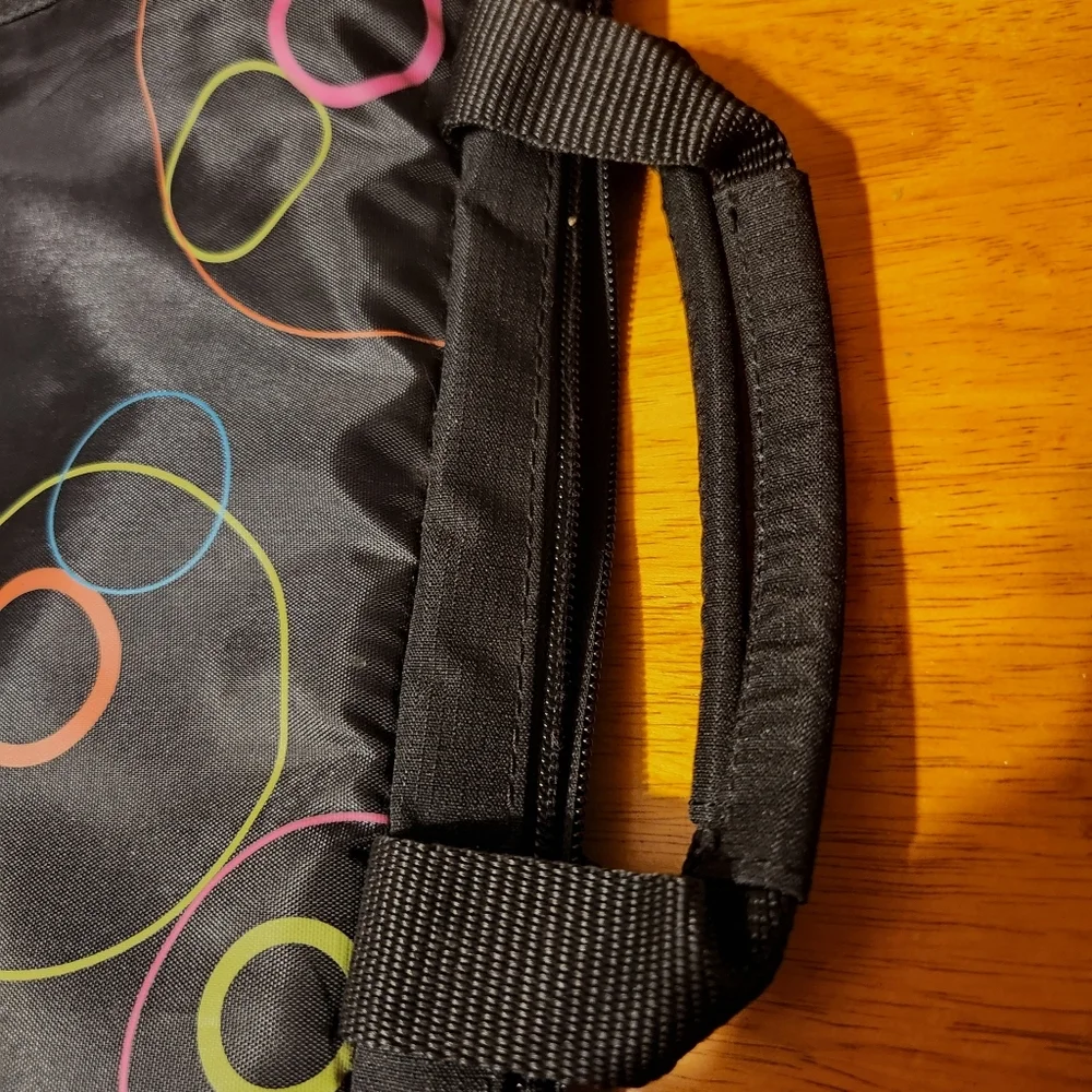 ICON laptop carrying